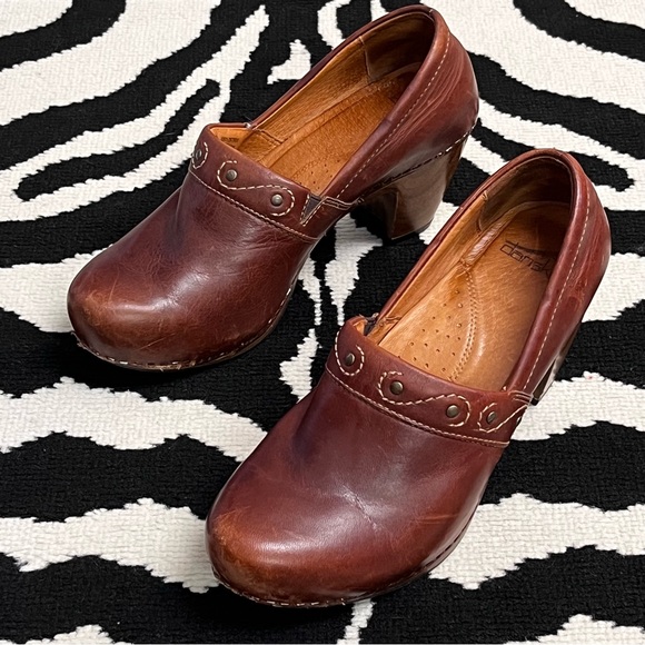 Dansko Riki Studded Clog Size 40 - Picture 3 of 12